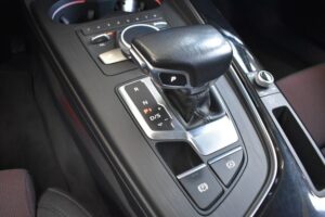 Audi A4 Avant 40TDI quattro S Line Matrix Virtual ACC