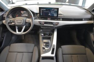Audi A4 Avant 35TFSI S-tronic LED Navi Tempomat RFKam