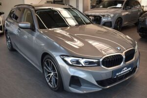 BMW 320d Touring Aut. LED CurvedD HeadUp AHK RFK LCI