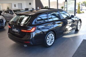 BMW 320d Touring Advantage Aut. Laser AHK PanoSD HUD
