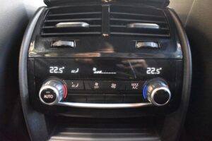 BMW 520d Touring xDrive M-Sport LED LiveCo H&K HuD