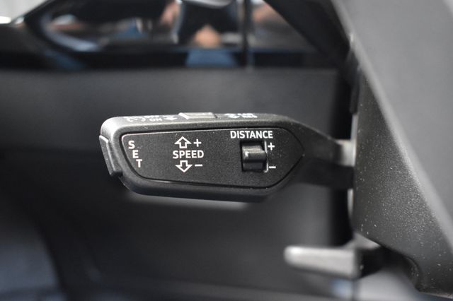 Audi Q8 e-tron 50 quattro S-Line Matrix HUD VirtualC.