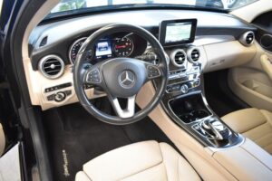 Mercedes-Benz C220d T Aut. Avantgarde LED Distronic Sitzlüftg.