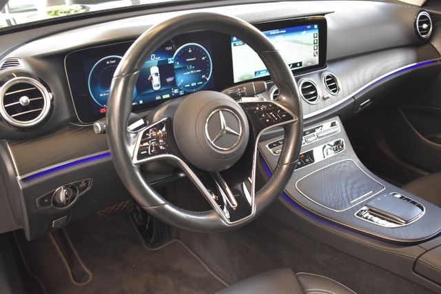 Mercedes-Benz E220d Limo Avantgarde 9G-tronic LED AIR WideScr.