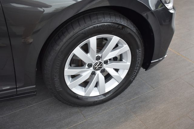 Volkswagen Passat Variant 2.0TDI DSG LED ACC RFKamera LaneA