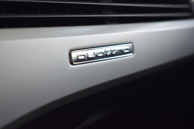 Audi A4 Av 40TDI quattro S-tro. S Line LED VirtC 360°