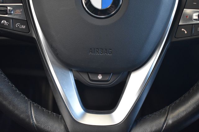 BMW 320d Touring Aut. LED CurvedD HeadUp AHK RFK LCI