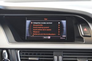 Audi A5 Sportb 2.0TDI quattro S-tronic S-Line MMI ACC