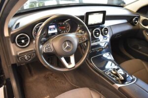 Mercedes-Benz C220d T Aut. 4Matic Avantgarde LED AHK Pano Navi