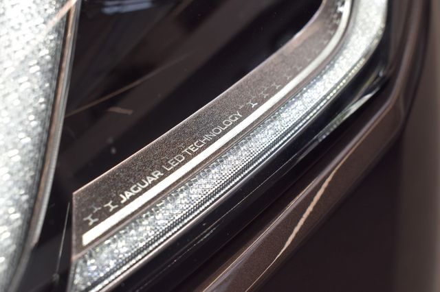 Jaguar F-Pace D165 AWD Aut. LED Leder ACC HuD AHK