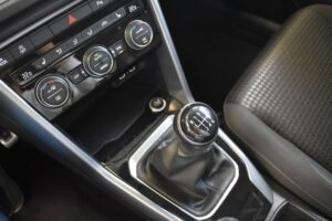 Volkswagen T-Roc 2.0TDI Style Schalter Navi3D AHK PDC DAB