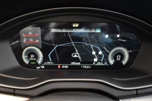 Audi Q5 50TFSIe quattro S-tronic LED VirtualCo Navi3D