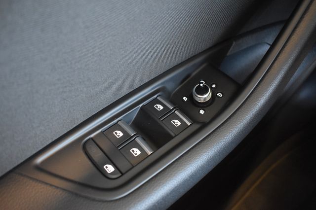 Audi A4 Avant 35TDI advanced S-tronic LED SideAs 360°