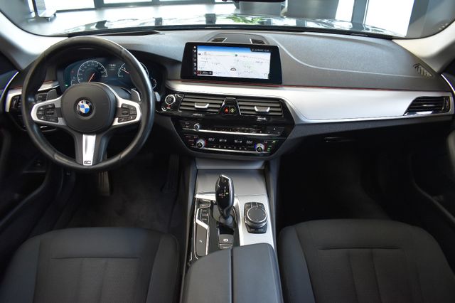 BMW 520d Touring xDrive Aut. LED RFK HUD ACC LiveCo.