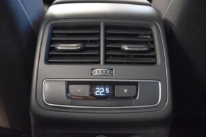 Audi A4 Avant 35TDI advan. S-tronic LED RFK AHK Optik