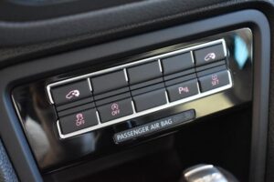 Volkswagen Sharan 2.0TDI DSG Comfortline 7-Sitzer Navi ACC
