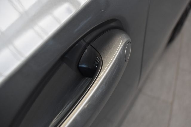 BMW 320d Touring Aut. LED CurvedD HeadUp AHK RFK LCI