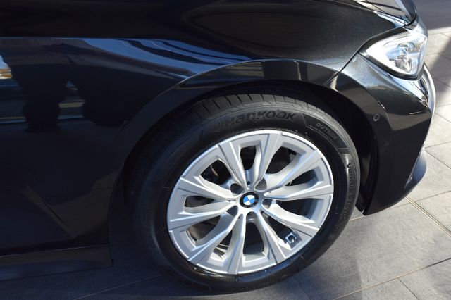 BMW 320d Touring Advantage Aut. Laser AHK PanoSD HUD