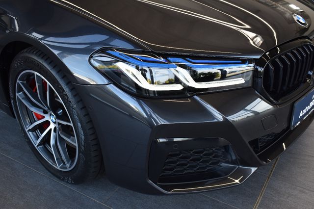 BMW 540d Touring xDrive Aut. M Sport Laser HUD LiveC