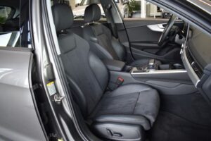 Audi A4 Av 40TDI quattro S-tro. S Line LED VirtC 360°