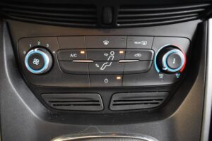 Ford Grand C-MAX 1.5CDTI Trend 7-Sitzer AHK HiFi