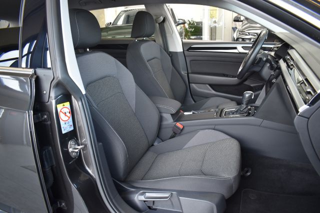 Volkswagen Arteon 2.0TDI Shooting Brake DSG LED LiveCo ACC