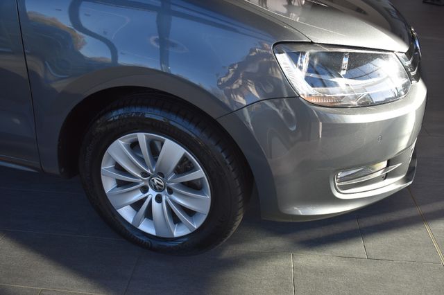 Volkswagen Sharan 2.0TDI DSG Comfortline 7-Sitzer Navi ACC