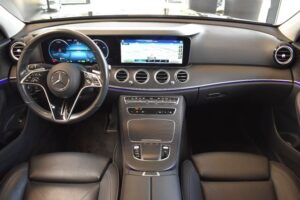 Mercedes-Benz E220d Limo Avantgarde 9G-tronic LED AIR WideScr.