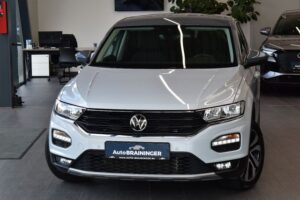Volkswagen T-Roc 2.0TDI Style Schalter Navi3D AHK PDC DAB