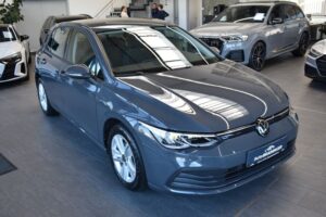 Volkswagen Golf 8 Limo Life LED LiveC AHK RFKamera ACC Lane