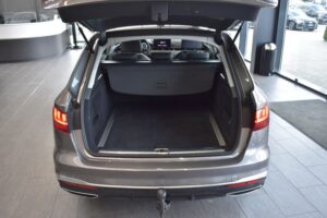 Audi A4 Av 40TDI quattro S-tro. S Line LED VirtC 360°