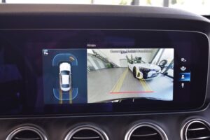 Mercedes-Benz E220d Limo Avantgarde 9G-tronic LED AIR WideScr.