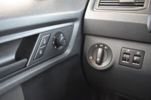 Volkswagen Caddy Maxi Kasten 2.0TDI PDC AHK Klima Sitzheiz.
