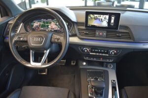 Audi Q5 2.0TDI quattro S-tron. S-Line LED Virtual AIR