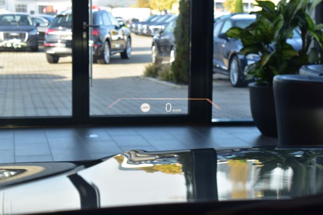 BMW 320d Touring Aut. LED CurvedD HeadUp AHK RFK LCI
