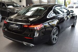 Mercedes-Benz E220d Limo Avantgarde 9G-tronic LED AIR WideScr.