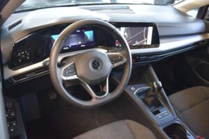 Volkswagen Golf 8 Limo Life LED LiveC AHK RFKamera ACC Lane