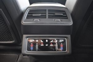 Audi Q8 e-tron 50 quattro S-Line Matrix HUD VirtualC.