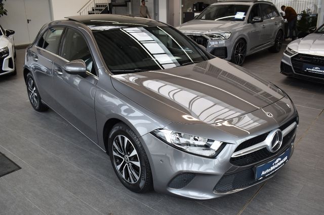 Mercedes-Benz A 180d 8G-DCT Panorama DAB CarPlay RFKam SHZ