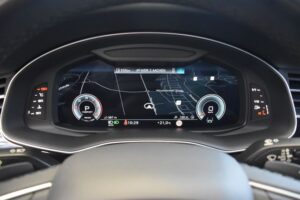 Audi Q7 45TDI quattro tiptron. Matrix Virtual HUD ACC