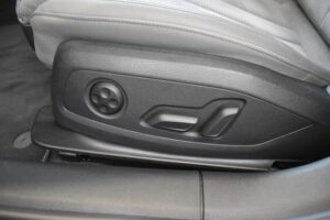 Audi A4 Av. 35TDI S-tronic S-Line Matrix Virtual 360°