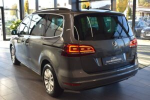 Volkswagen Sharan 2.0TDI DSG Comfortline 7-Sitzer Navi ACC