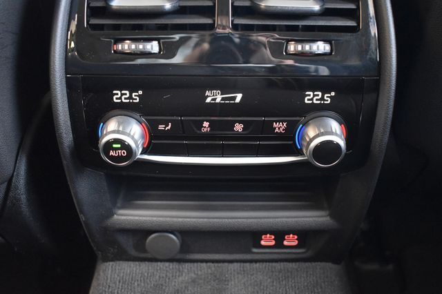 BMW 530d xDrive Touring Steptr. Laser Live HUD Leder