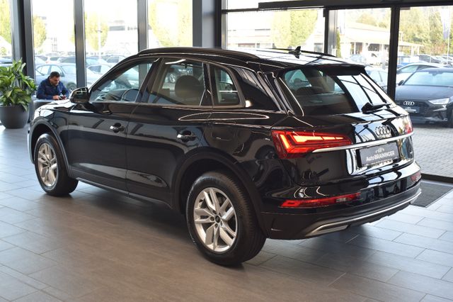 Audi Q5 50TFSIe quattro S-tronic LED VirtualCo Navi3D