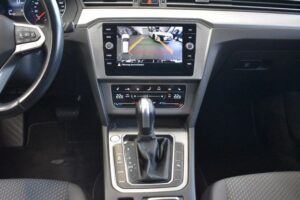 Volkswagen Passat Variant 2.0TDI DSG LED ACC AHK RFKamera