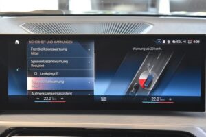 BMW 320d Touring Aut. LED CurvedD HeadUp AHK RFK LCI