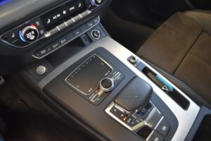 Audi Q5 2.0TDI quattro S-tron. S-Line LED Virtual AIR