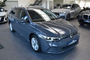 Volkswagen Golf 8 Var. DSG Life LED LiveCo ACC Massage RFK