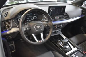 Audi Q5 Sportb. 40TDI quattro S Line OpenSky S-Sitze
