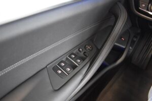 BMW 520d Limo xDrive Autom. Laser Live HUD Leder RFK